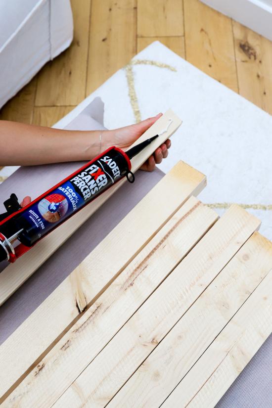 diy-sader-tuto-table-basse-hygge-colle-mastic-fixer-sans-percer-etape-2