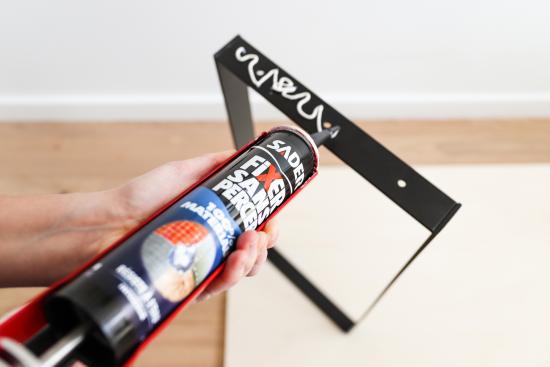 diy-tuto-sader-comment-créer-un-bureau-d-appoint-fixer-sans-percer-bois-rapide-1